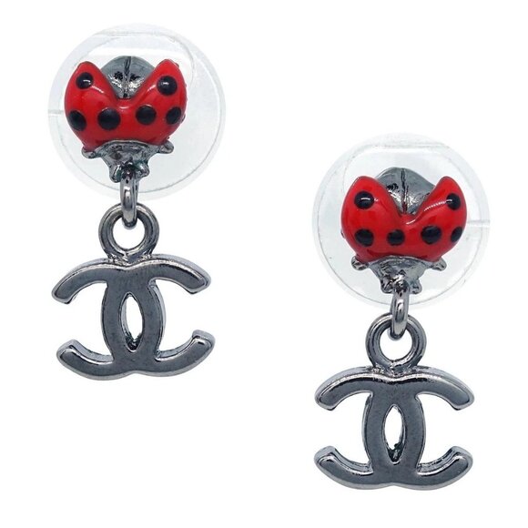 Chanel CC Silver Dangle Piercing Earrings 06P - Picture 1 of 4